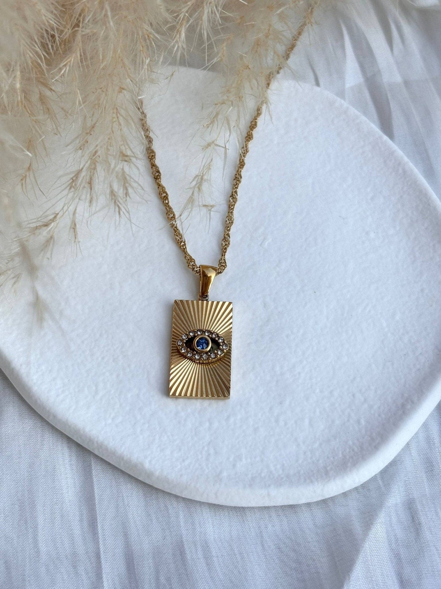 Collier avec œil protecteur acier inoxydable "Plaqué or 18 carats"