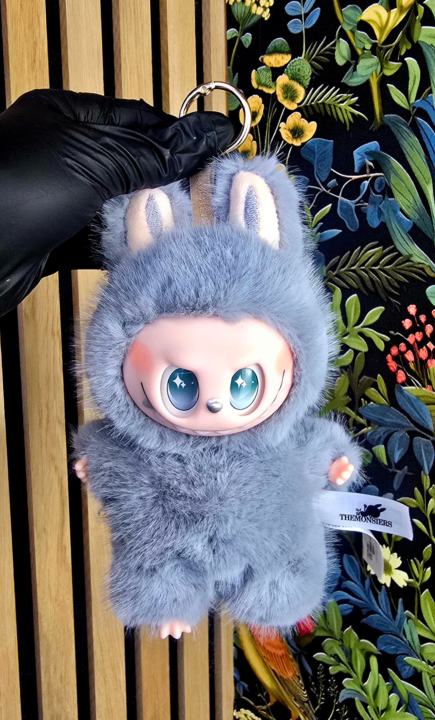 Créature Fantastique grise