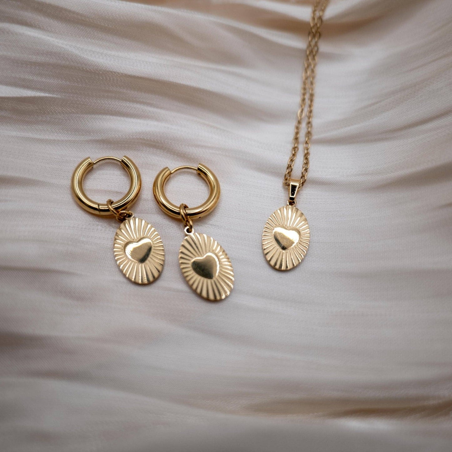 Collier avec pendentif cœur - Acier inoxydable plaqué or 18k