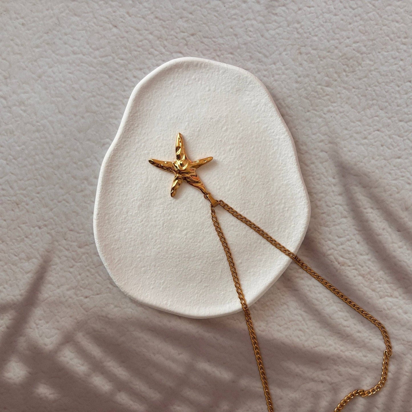 Collier Étoile de Mer acier inoxydable "Plaqué or 18 carats"