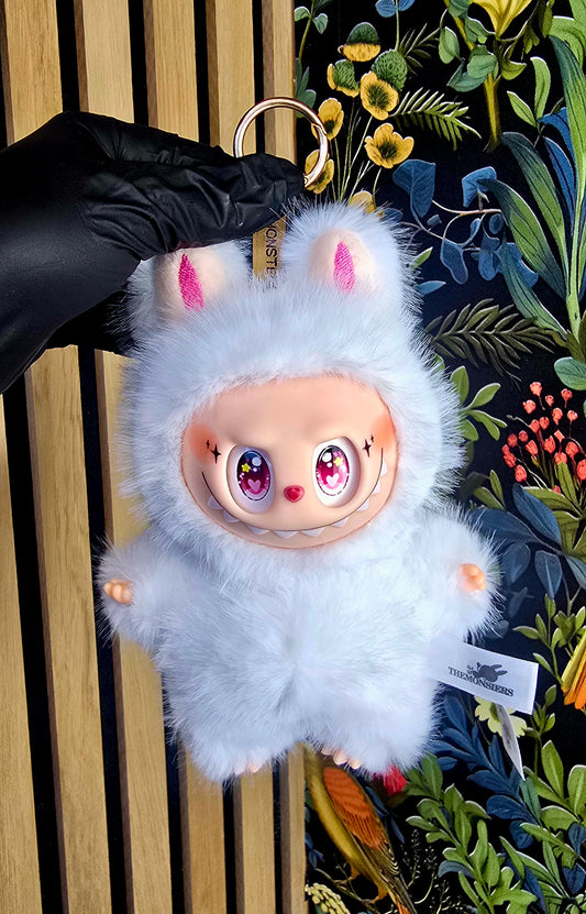 Créature Fantastique Blanche